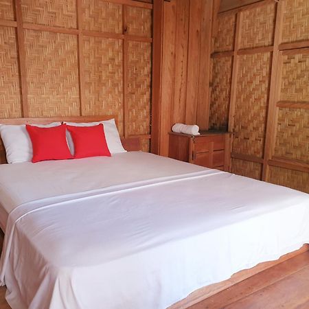 Sunset Moyo Bungalows Moyo Island Exterior foto