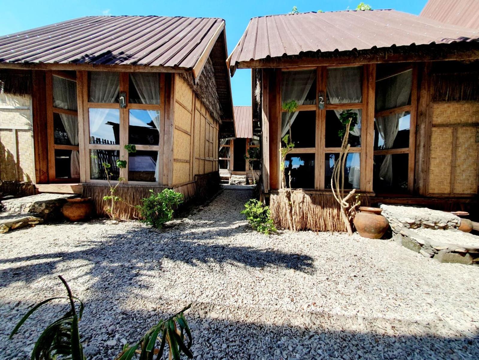 Sunset Moyo Bungalows Moyo Island Exterior foto