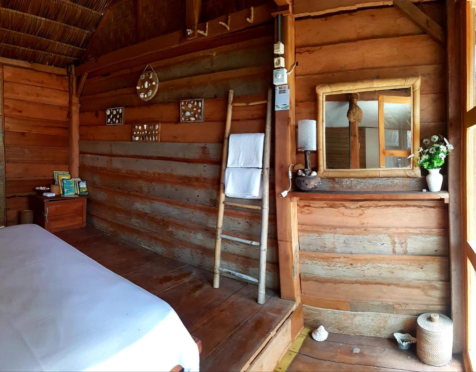 Sunset Moyo Bungalows Moyo Island Exterior foto